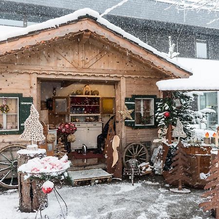 Hotel Youhey Am Wolfgangsee Strobl Kültér fotó