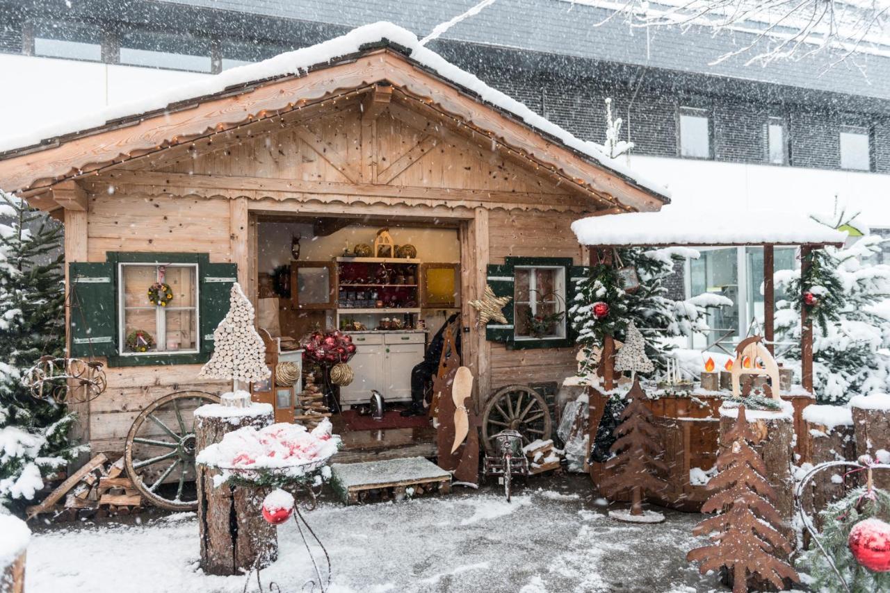 Hotel Youhey Am Wolfgangsee Strobl Kültér fotó